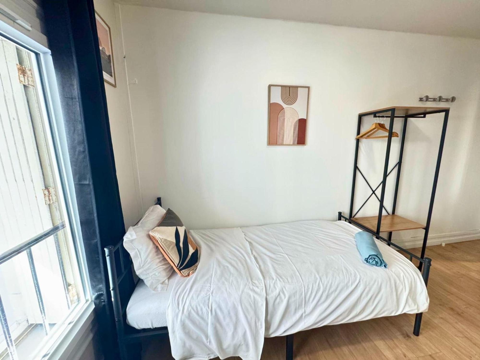 L'Escale Appartements Et Suites En Bord De Mer Хавър Екстериор снимка