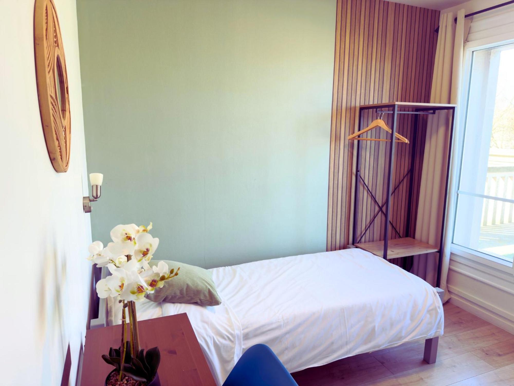 L'Escale Appartements Et Suites En Bord De Mer Хавър Екстериор снимка