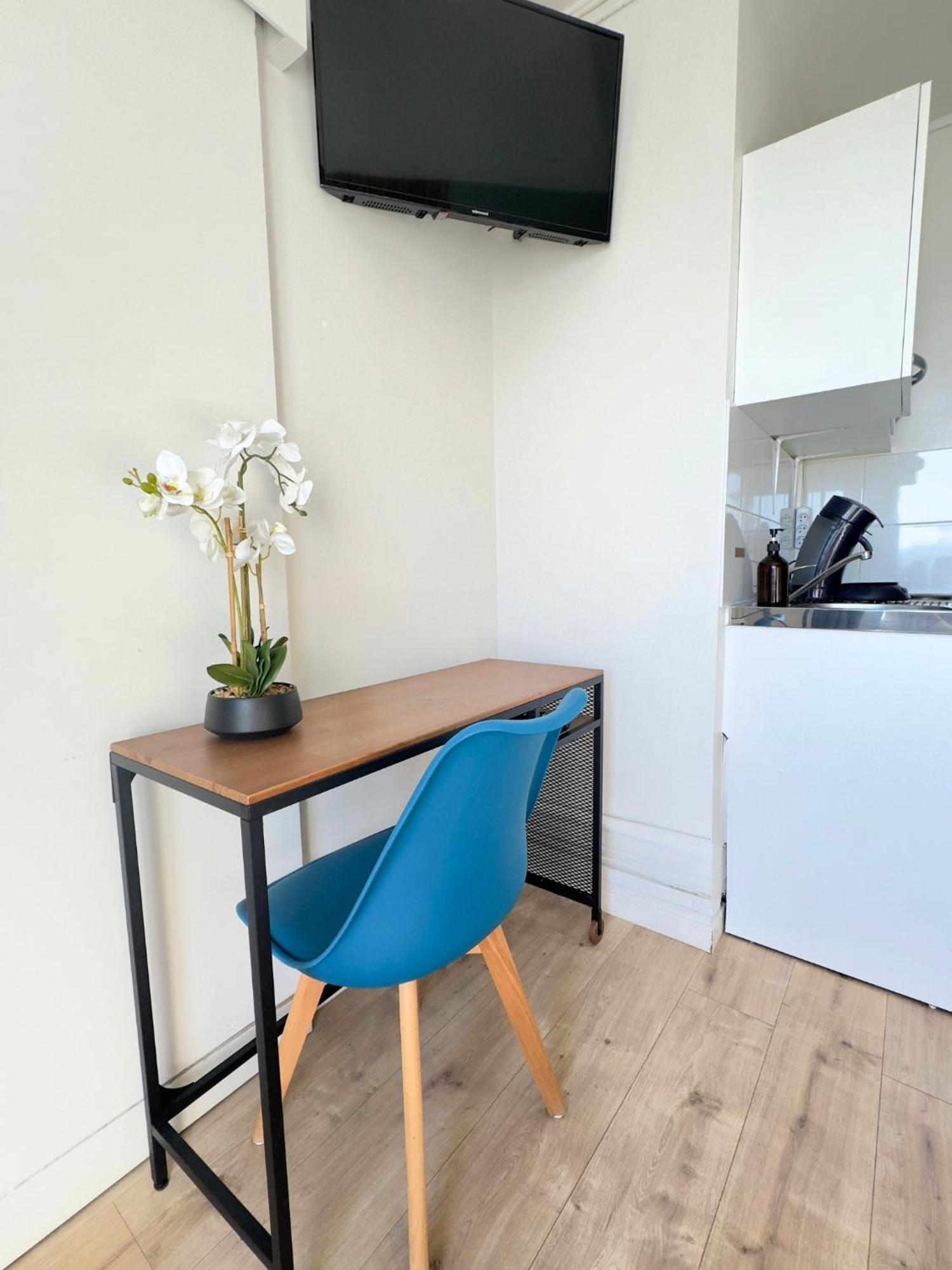 L'Escale Appartements Et Suites En Bord De Mer Хавър Екстериор снимка