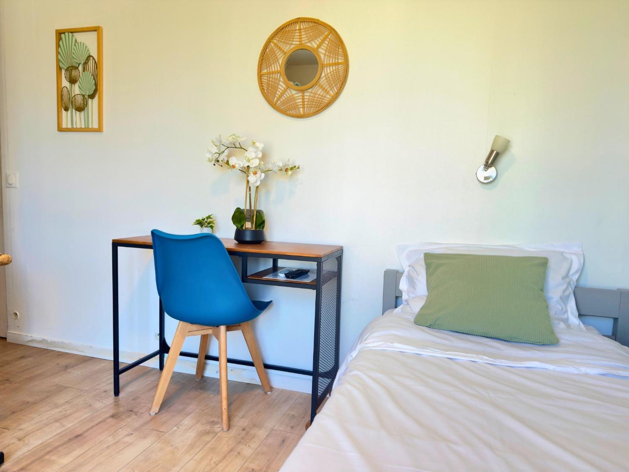 L'Escale Appartements Et Suites En Bord De Mer Хавър Екстериор снимка