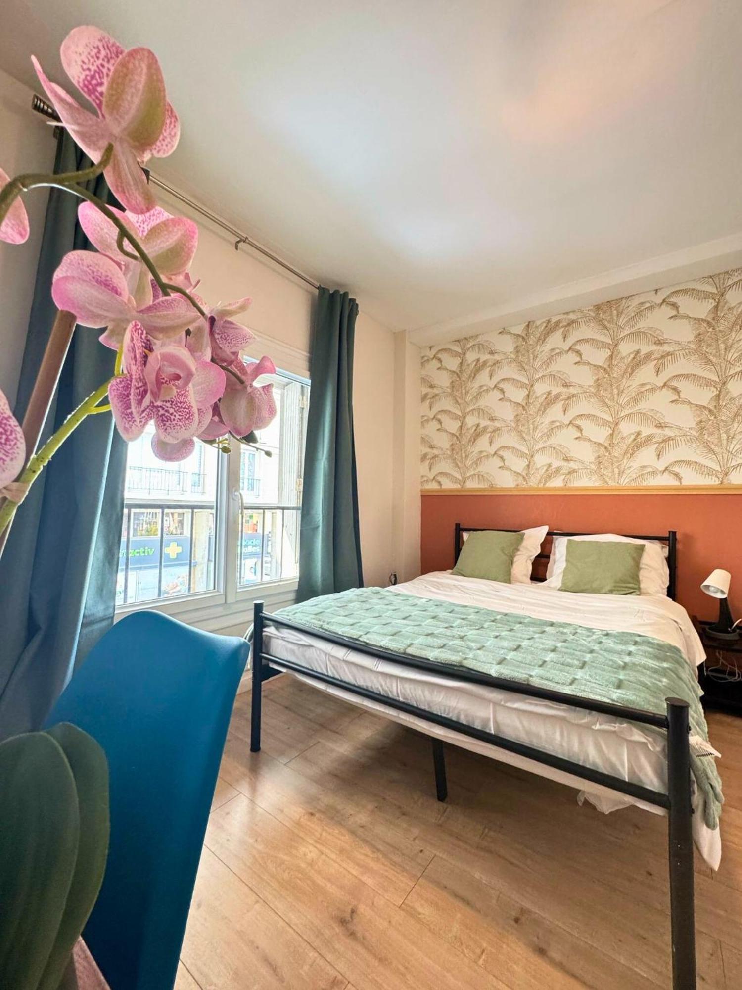 L'Escale Appartements Et Suites En Bord De Mer Хавър Екстериор снимка